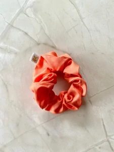 Hair scrunchie salmon MAXI